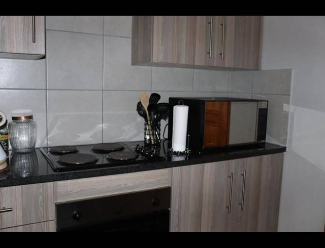 2 BEDROOM APARTMENT FOR SALE IN BRAKPAN NORTH